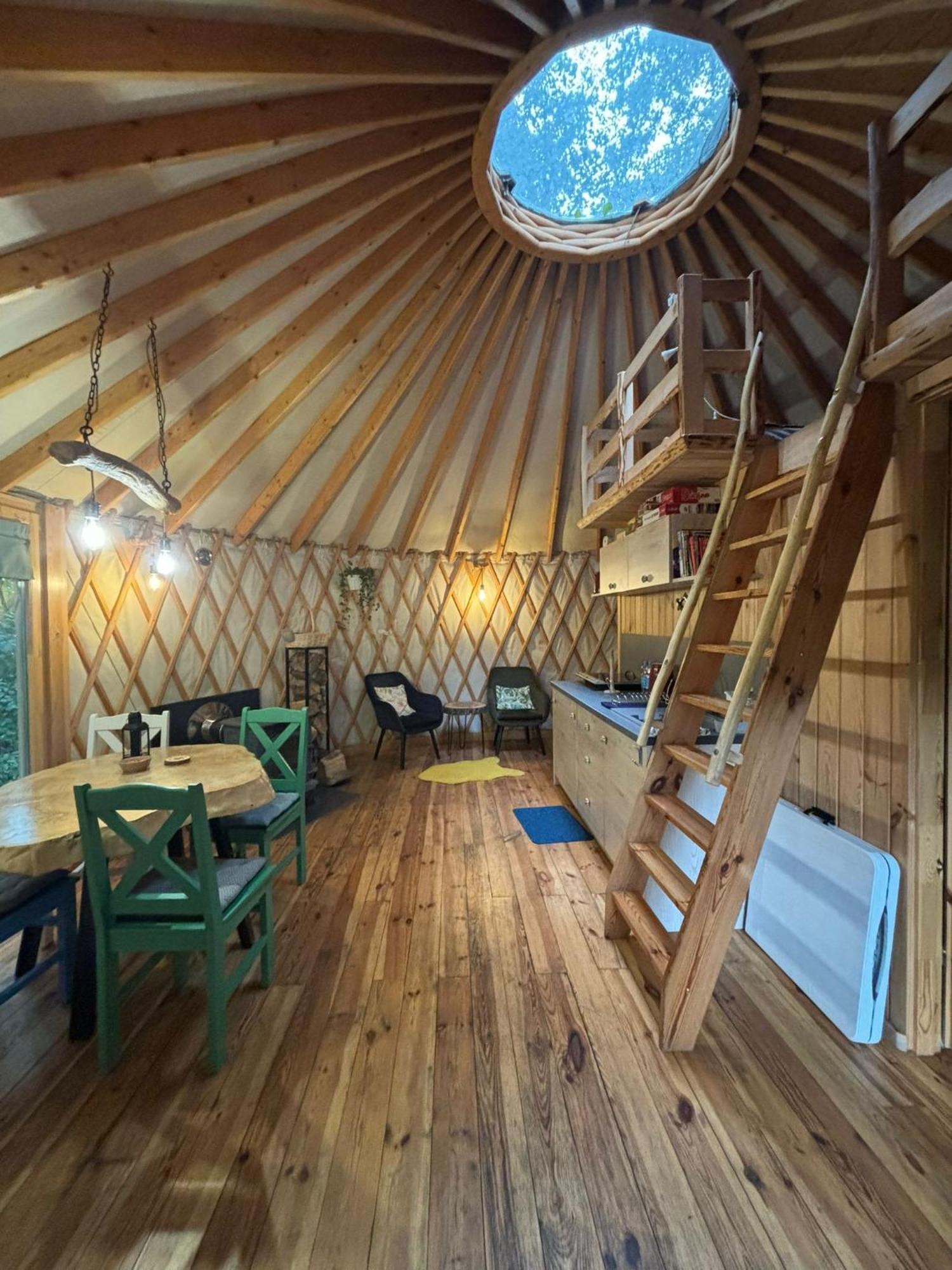 Forglamp Ξενοδοχείο Μπίντγκοστς Εξωτερικό φωτογραφία